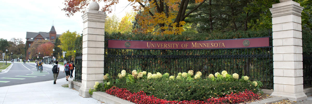 University of Minnesota gateway sign